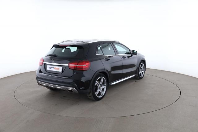 Mercedes Benz Gla image 4