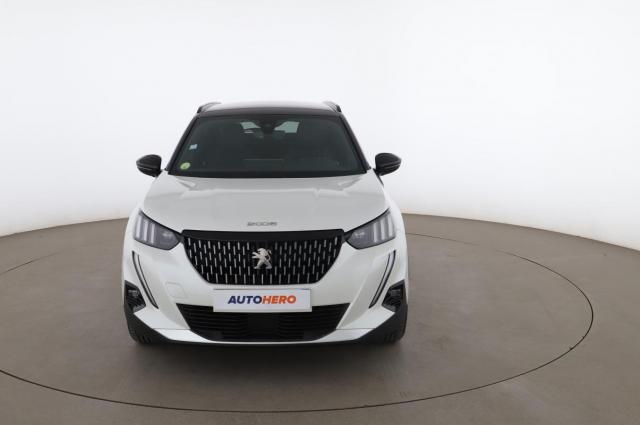 Peugeot 2008 image 8