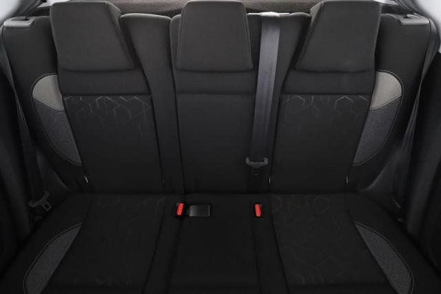 Peugeot 2008 image 7