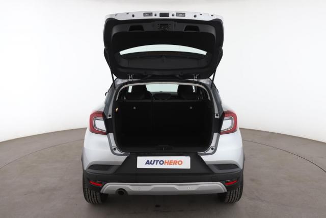 Renault Captur image 2
