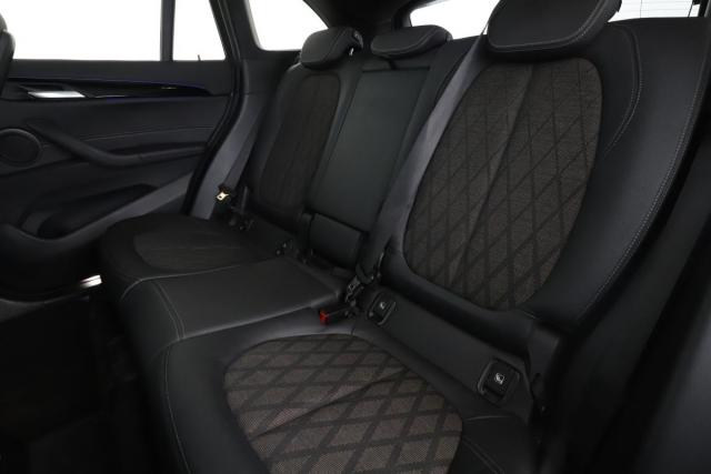 Bmw X1 image 2