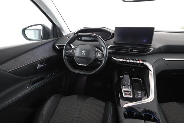 Peugeot 5008 image 9