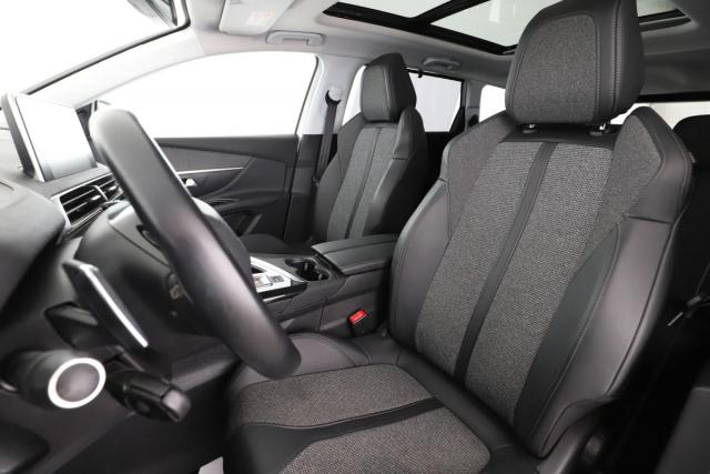 Peugeot 5008 image 3
