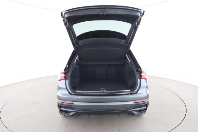 Audi Q3 image 8