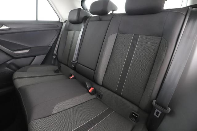 Volkswagen T-Roc image 5