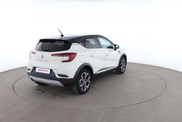 Renault Captur image 1