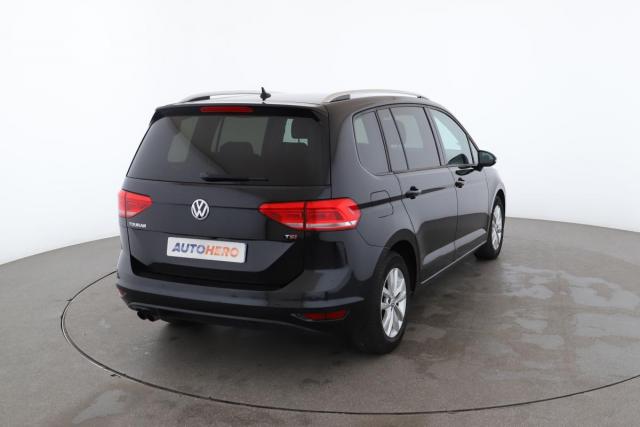 Volkswagen Touran image 8