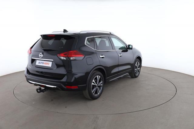 Nissan X-Trail image 2