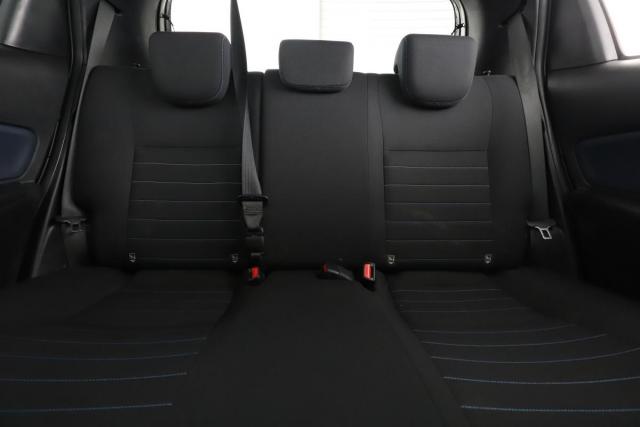 Toyota Yaris image 8