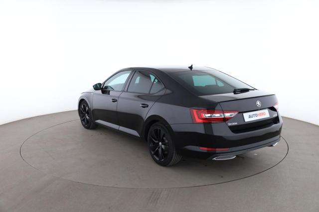 Skoda Superb image 5