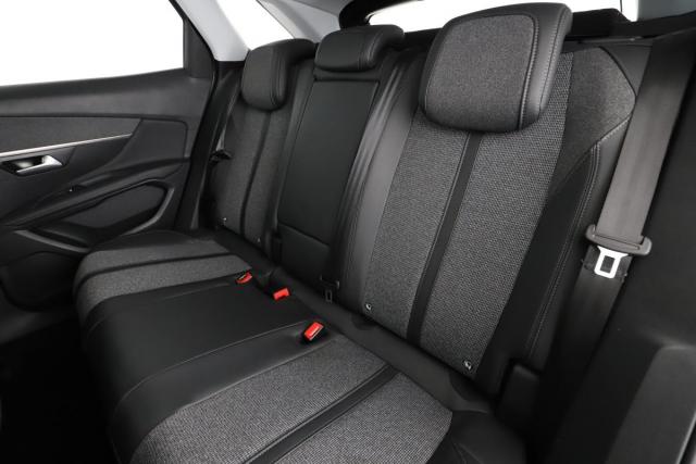 Peugeot 3008 image 7