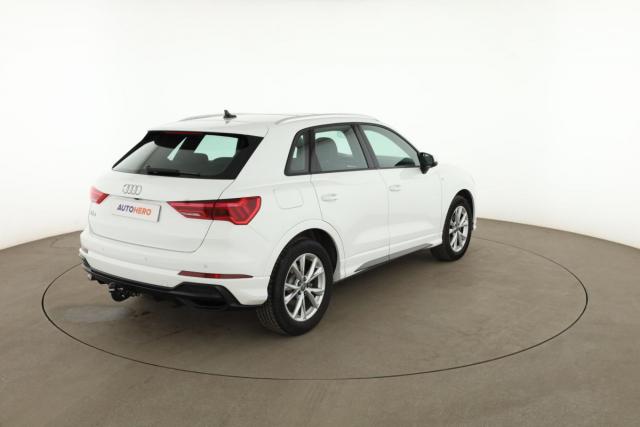Audi Q3 image 8