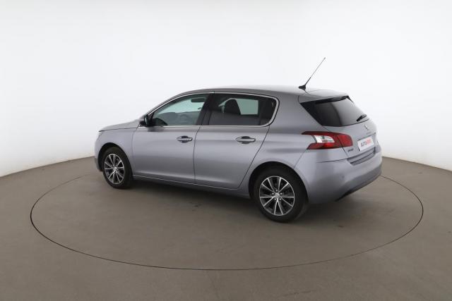 Peugeot 308 image 1