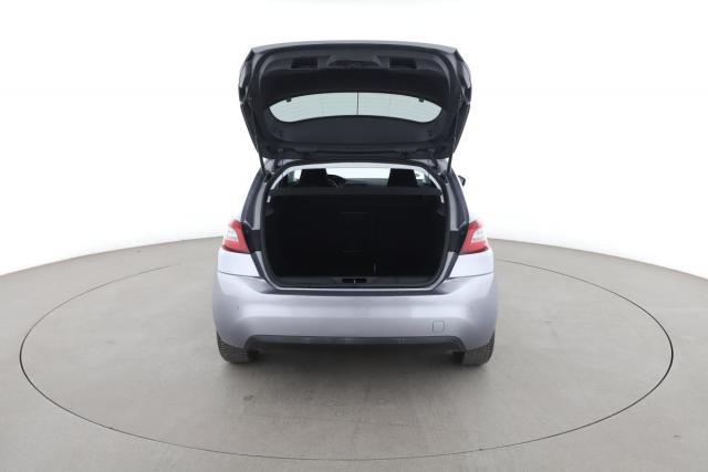 Peugeot 308 image 9