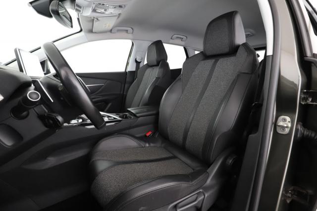 Peugeot 3008 image 1