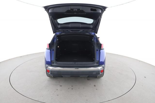 Peugeot 3008 image 2