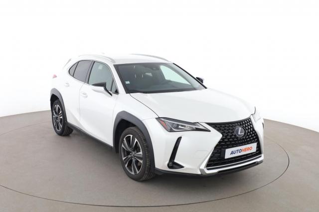 Lexus Ux image 4