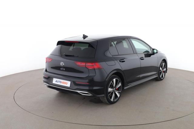 Volkswagen Golf image 6