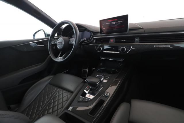 Audi S5 image 2
