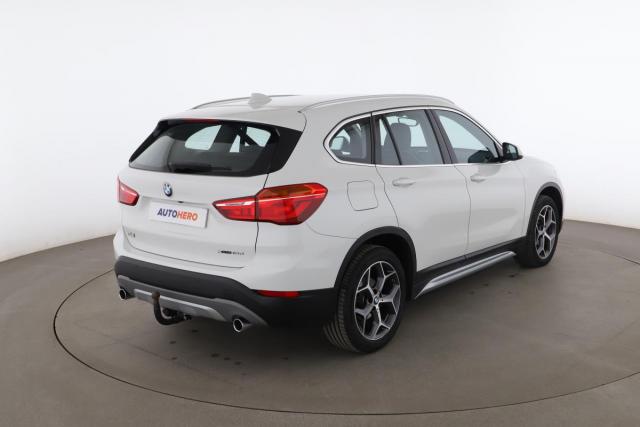 Bmw X1 image 6