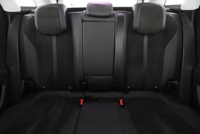 Peugeot 3008 image 1