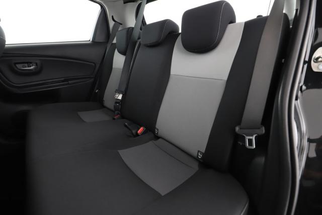 Toyota Yaris image 2