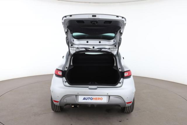 Renault Clio image 9