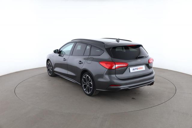Ford Focus image 8