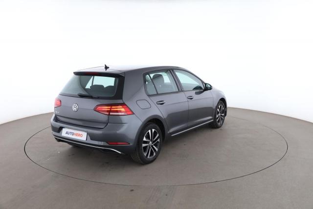 Volkswagen Golf image 1