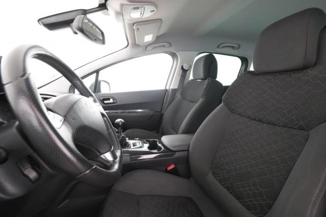 Peugeot 3008 image 4