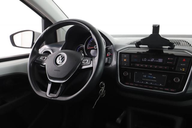 Volkswagen Up! image 1