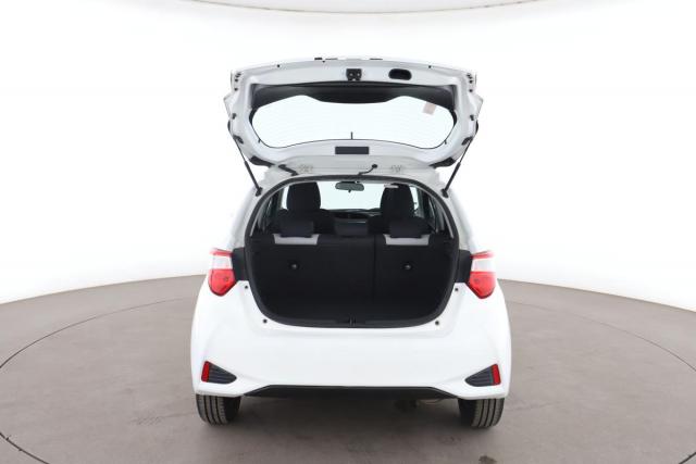 Toyota Yaris image 2