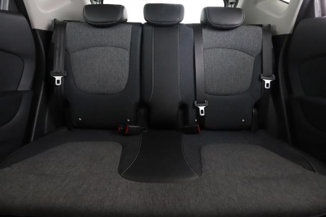 Renault Captur image 1