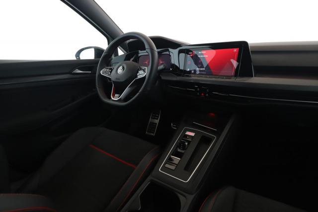 Volkswagen Golf image 8