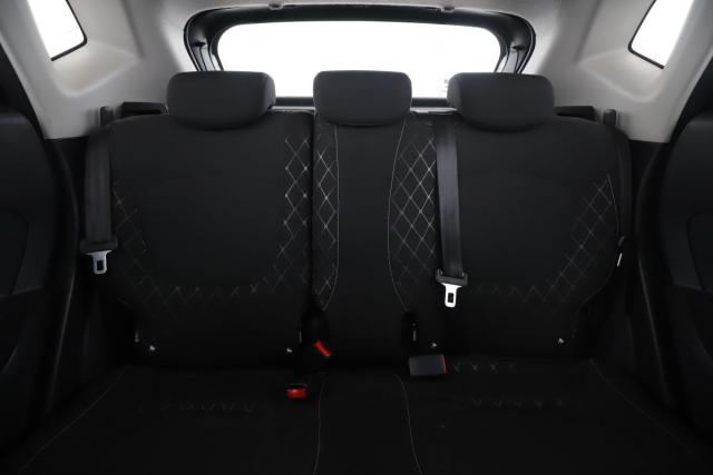Renault Captur image 8