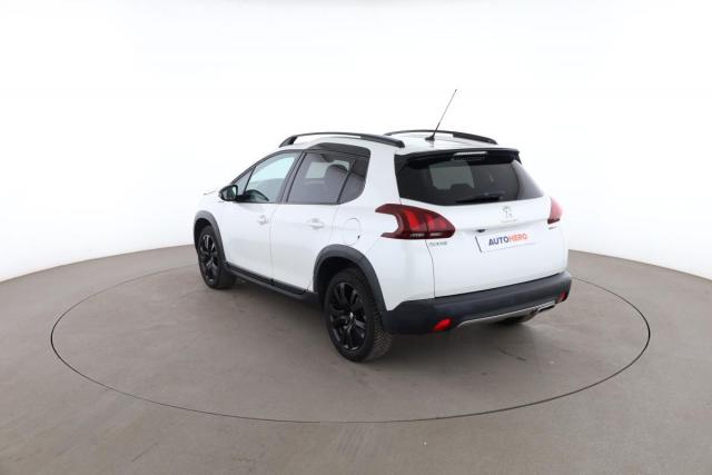 Peugeot 2008 image 2