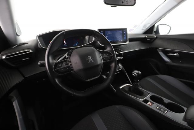 Peugeot 2008 image 4