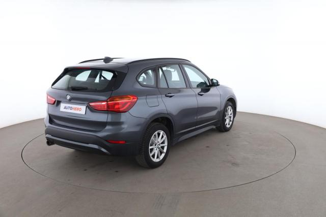 Bmw X1 image 2