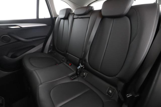 Bmw X1 image 8