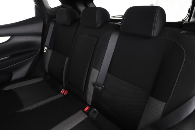Nissan Qashqai image 6