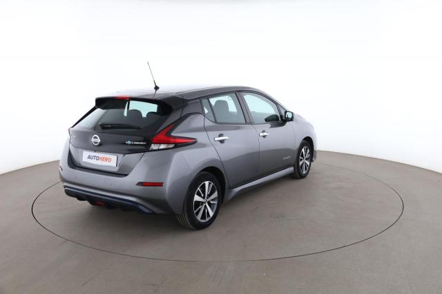 Nissan Leaf image 7