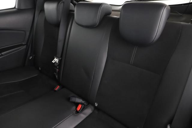 Toyota Yaris image 9