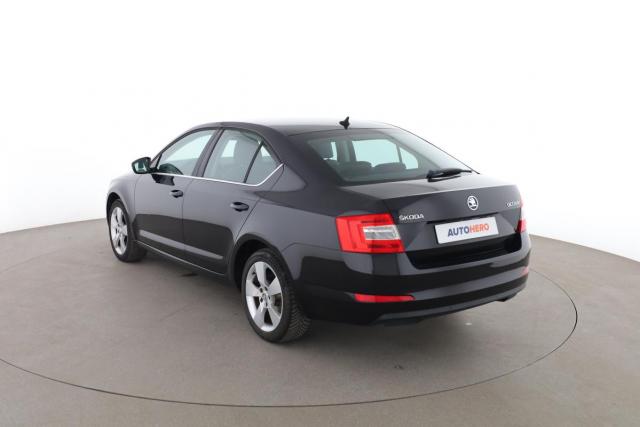 Skoda Octavia image 1