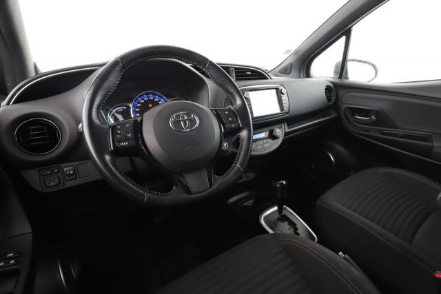 Toyota Yaris image 7