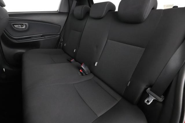Toyota Yaris image 9