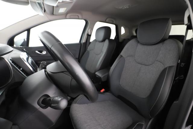 Renault Captur image 8