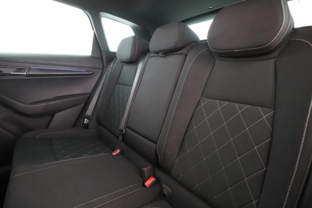 Skoda Karoq image 2