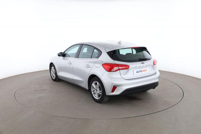 Ford Focus image 9