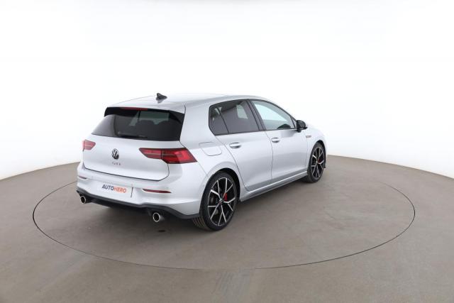 Volkswagen Golf image 2