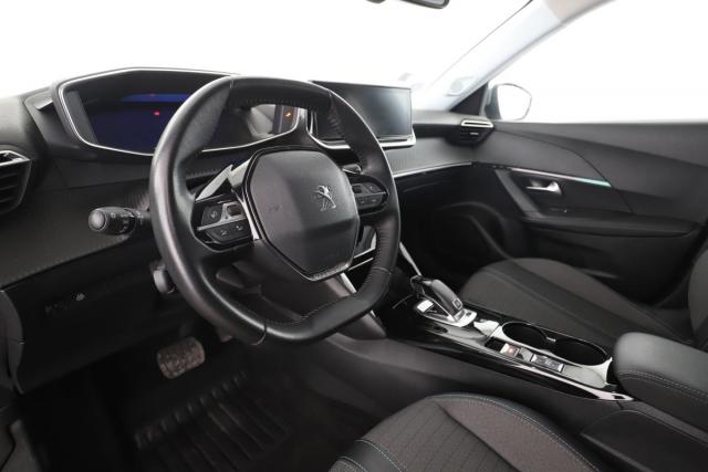 Peugeot 2008 image 1